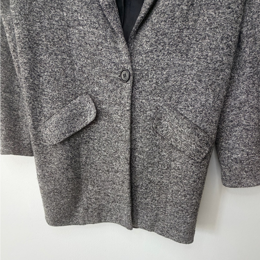 Gilbert Grey Blazer – Size M – Blazer - Picture 8 of 16
